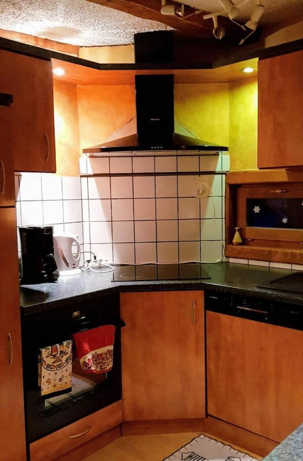 GITE AU PETIT RUISSEAU-Etage et combles-maison alsacienne 4 personnes 3 nuitées minimum Langensoultzbach Exterior foto